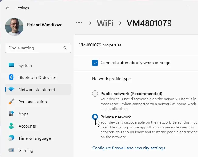Windows Wi-Fi and firewall settings in the Settings app.