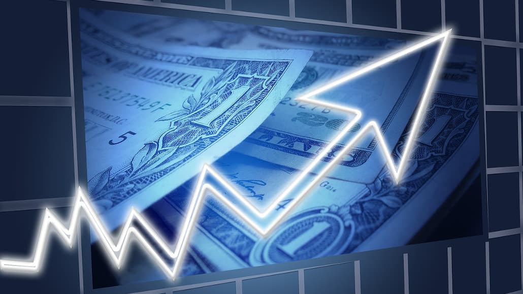 Track stock markets and share prices