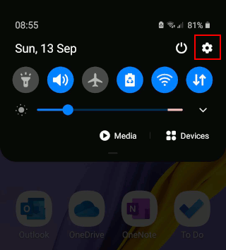 Notifications and settings on an Android phone