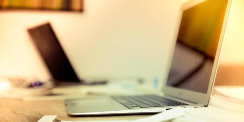 Apple MacBook - sepia style